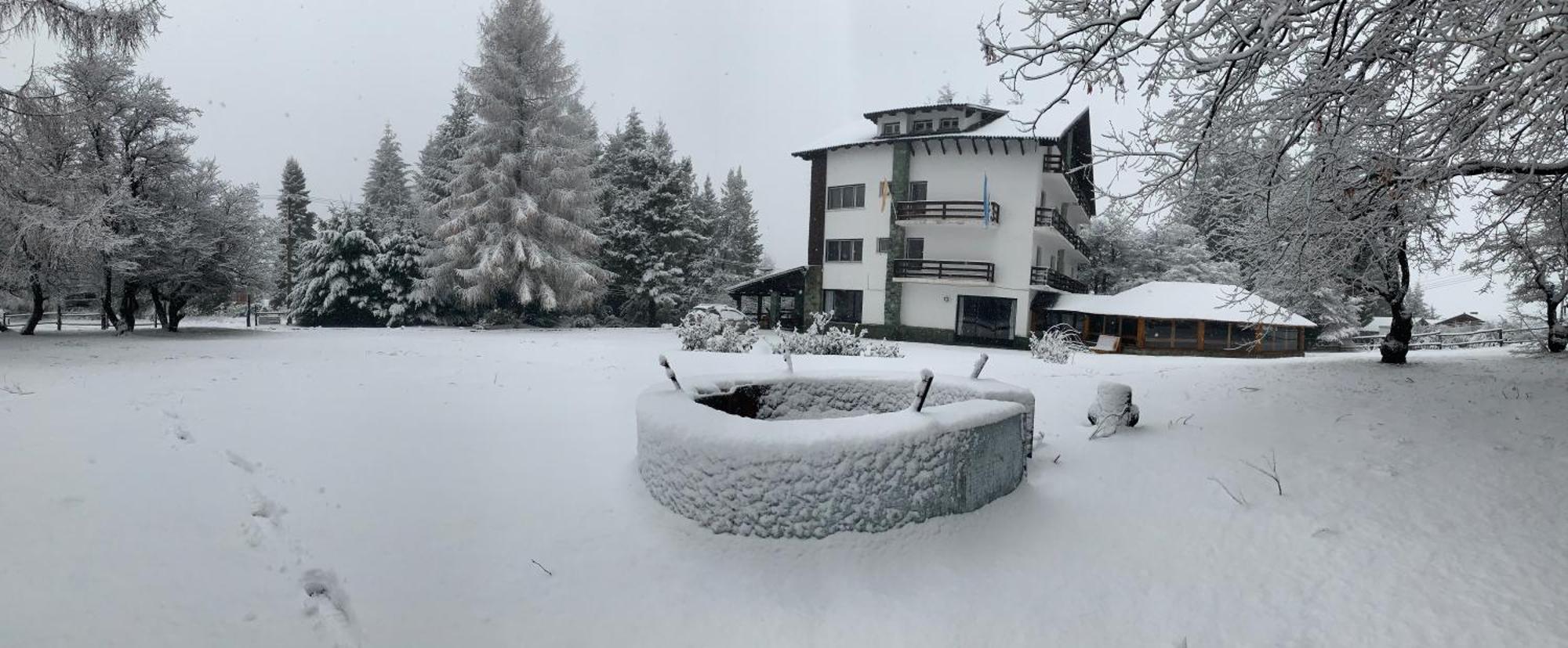 Hotel Dinko San Carlos de Bariloche Exterior foto